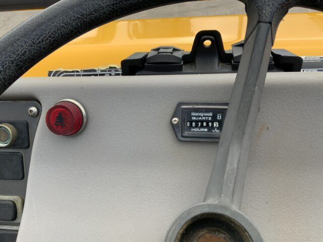 Volvo DD15 Roller (ST24728)