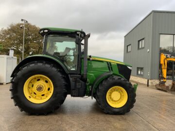 John Deere 7250R Tractor (ST24557) John Deere 7250R Tractor (ST24557)