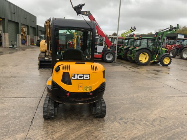 JCB 8026cts Digger (ST24880)