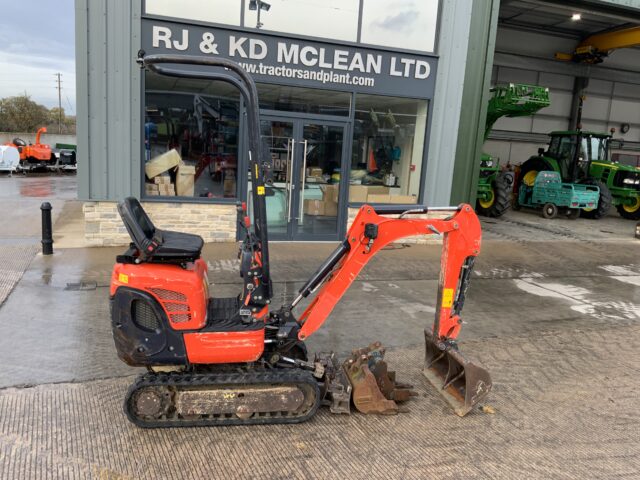 Kubota K008-3 Micro Digger (ST25022)