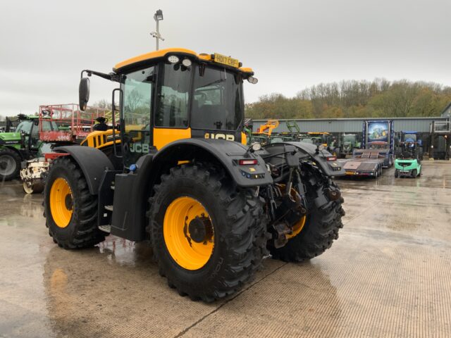 JCB 4220 Fastrac Tractor (ST24701)