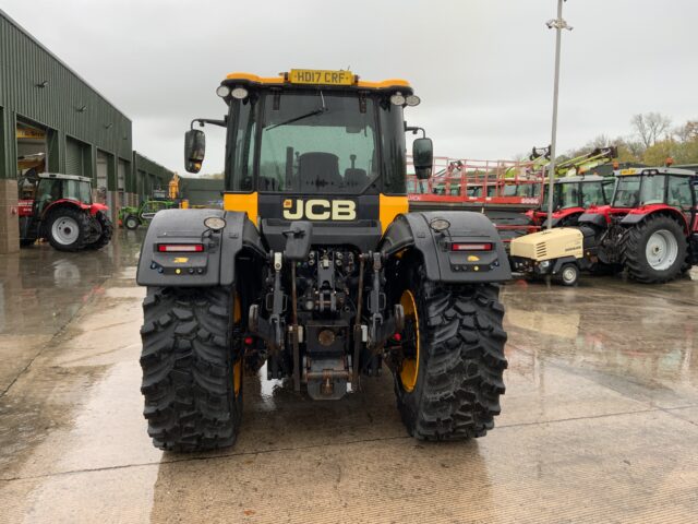 JCB 4220 Fastrac Tractor (ST24701)