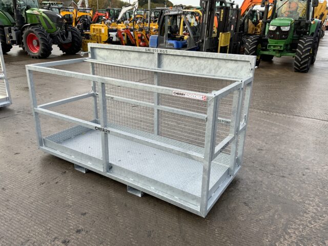 Cherry Product CM24 D/8 Man Cage