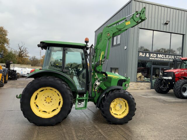 John Deere 5100M Tractor (ST25054)