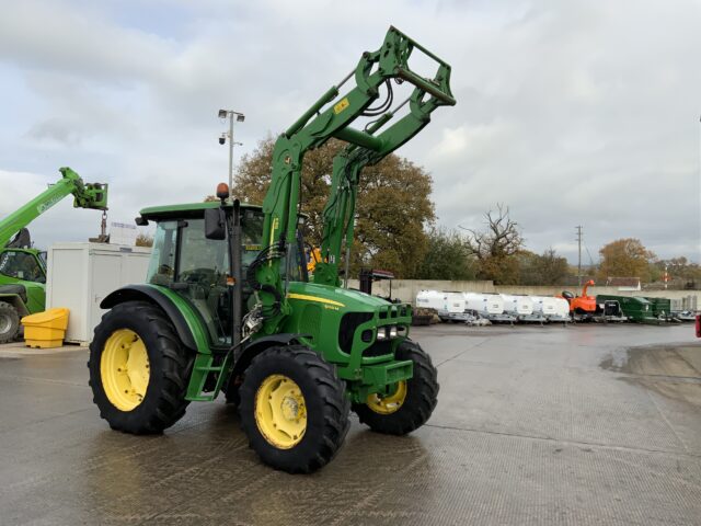 John Deere 5100M Tractor (ST25054)