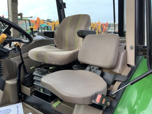 John Deere 5100M Tractor (ST25054)