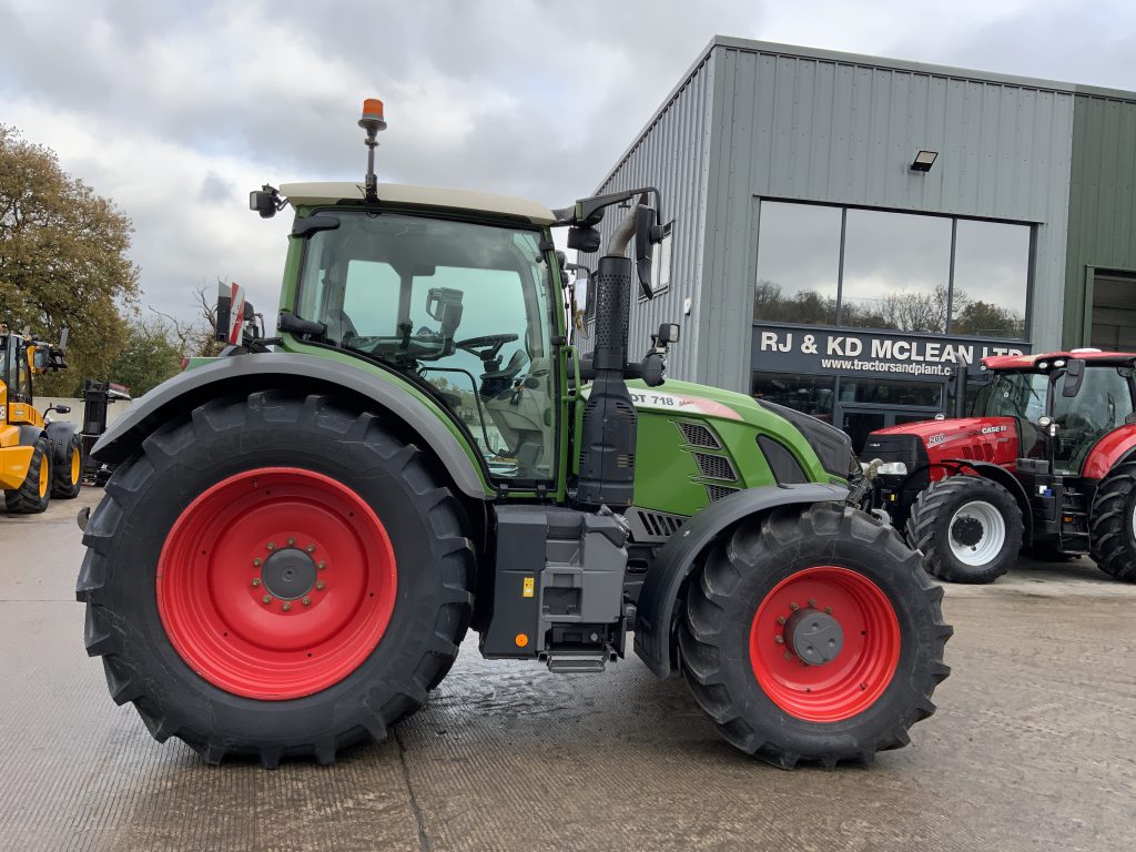 Fendt 718 Power Plus Tractor (ST24749)