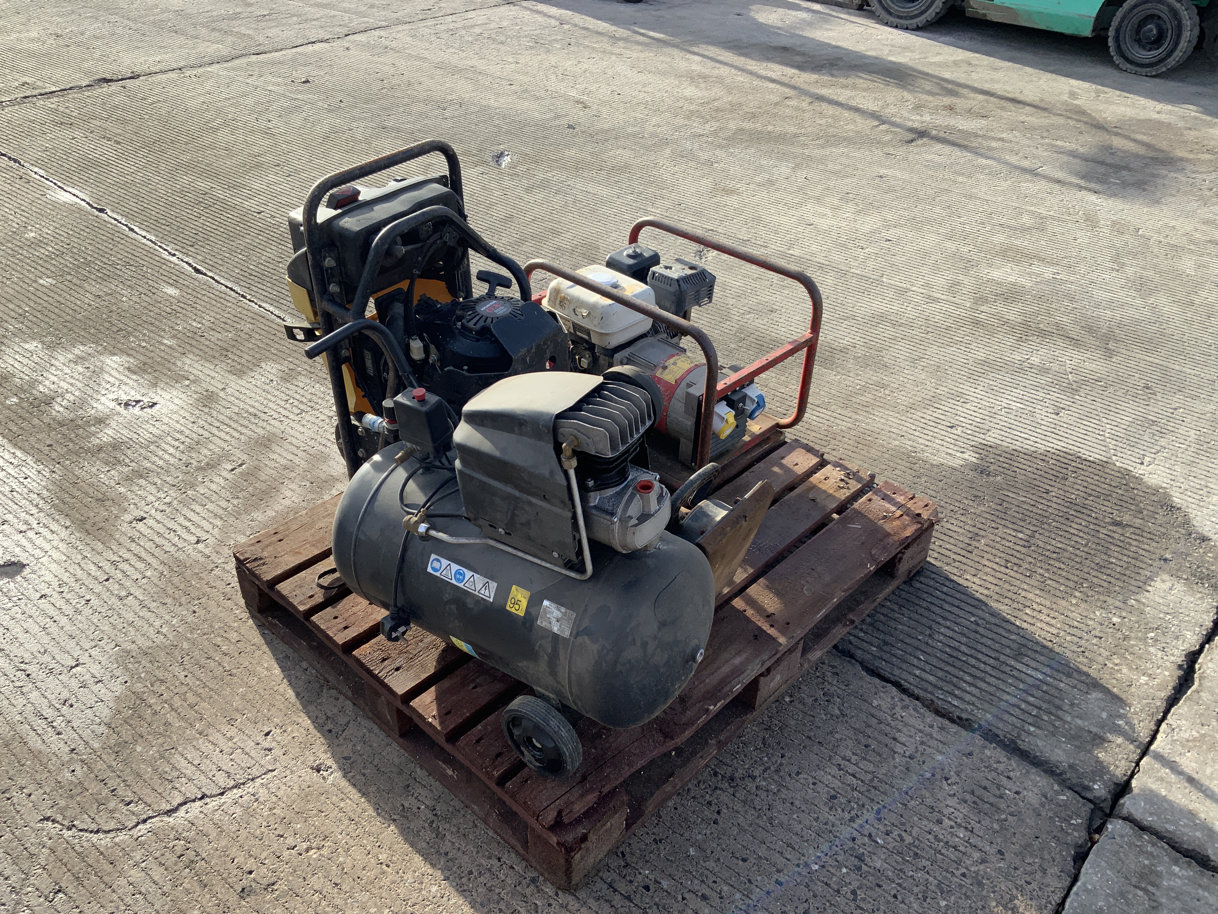 Pallet of Small Plant