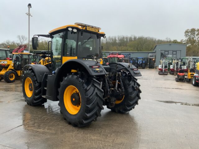 JCB 4220 Fastrac Tractor (ST24925)