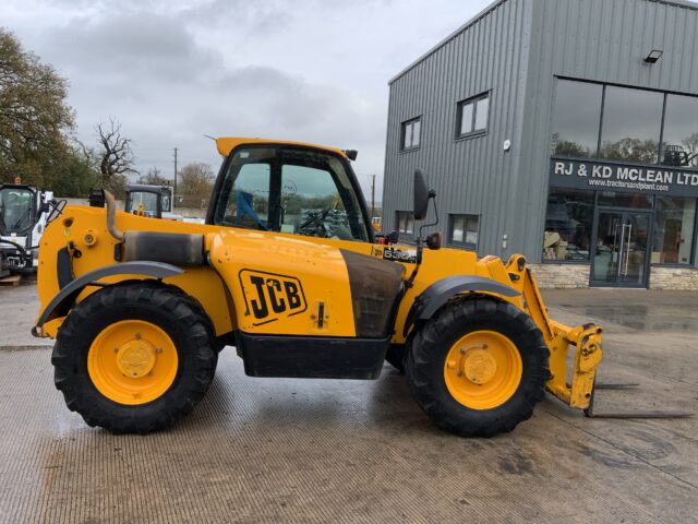JCB 530-70 Farm Special Telehandler (ST24453)