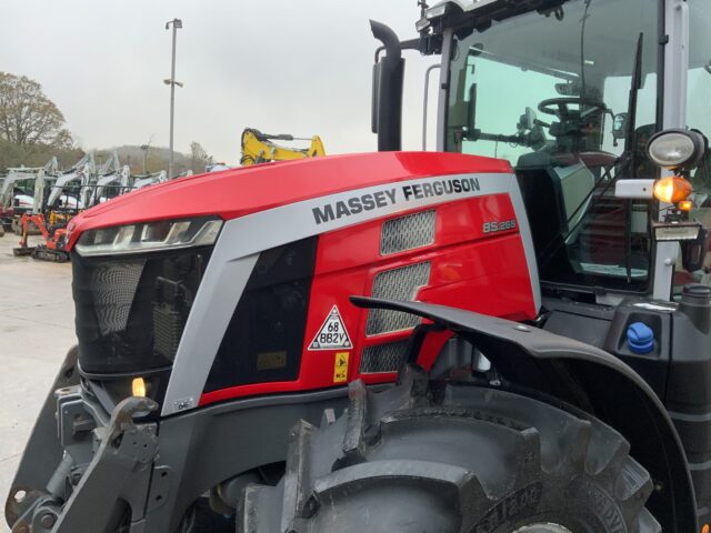 Massey Ferguson 8S.265 Dyna7 Tractor (ST25086)