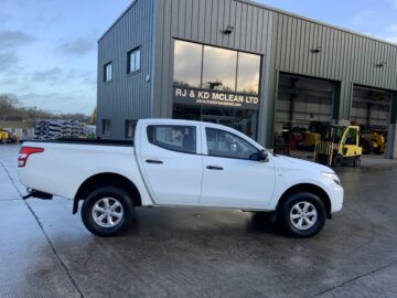 Mitsubishi L200 2.4 DI-D DC 4Life 4WD Euro 5 (s/s) 4dr