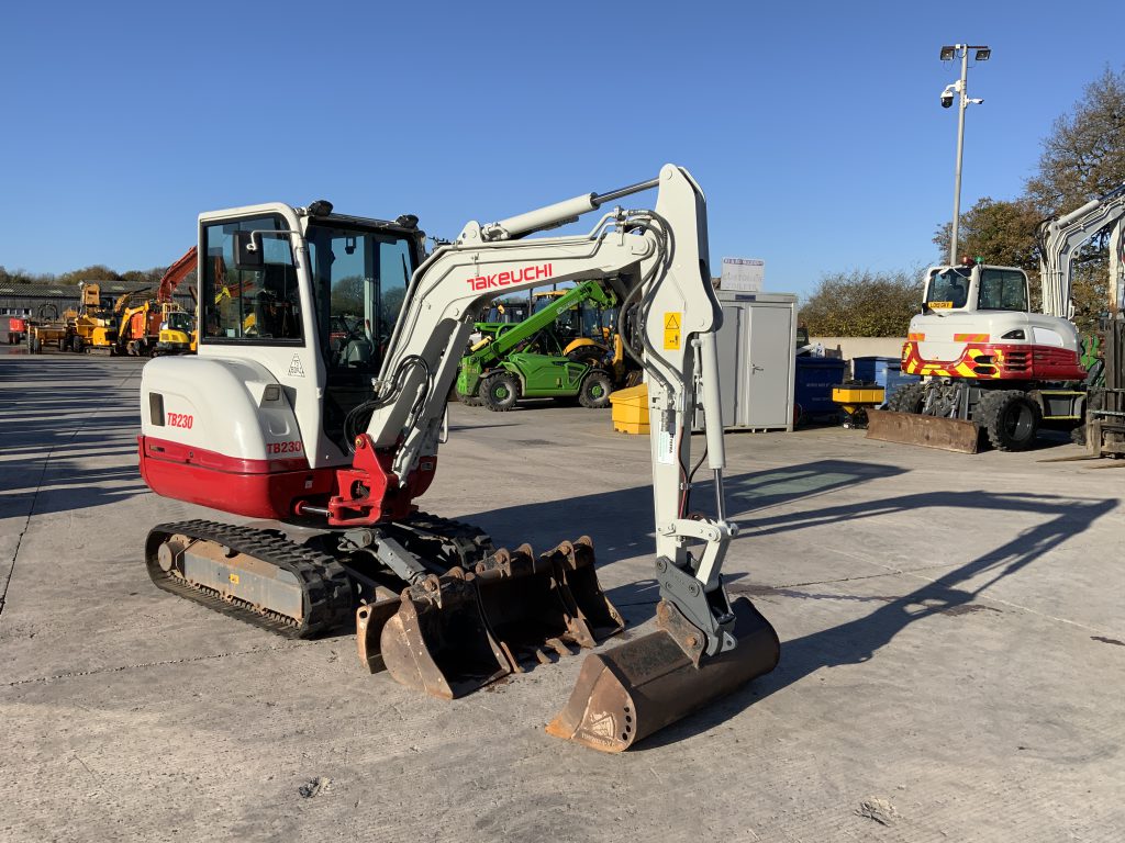 Takeuchi TB230 Digger (ST25110)