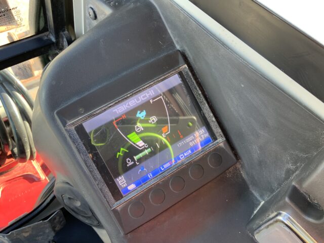 Takeuchi TB230 Digger (ST25110)