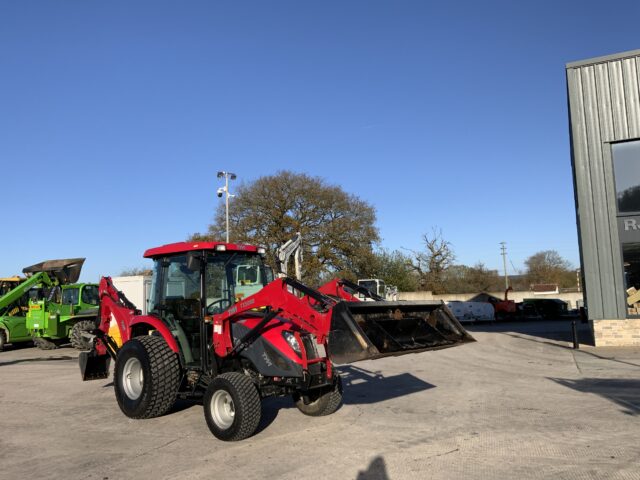 Tym T433 BackHoe & Loader Tractor (ST25115)