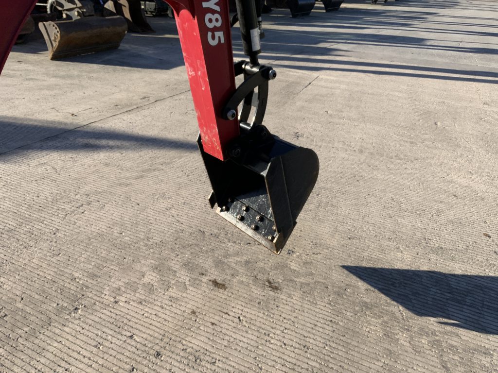 Tym T433 BackHoe & Loader Tractor (ST25115)