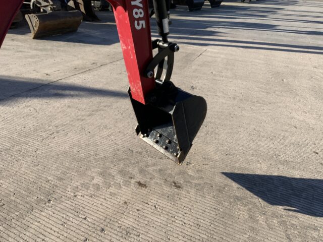 Tym T433 BackHoe & Loader Tractor (ST25115)