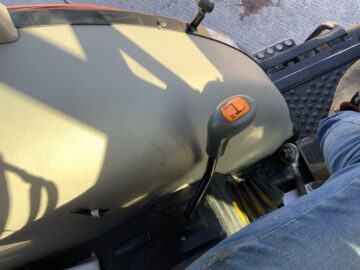 Tym T433 BackHoe & Loader Tractor (ST25115)