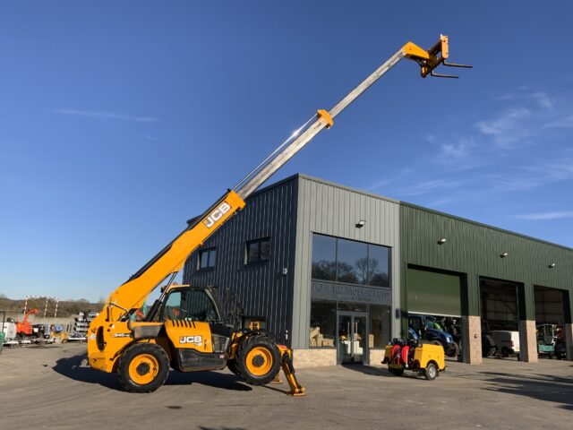 JCB 540-140Hi ViZ Telehanlder (ST24980)