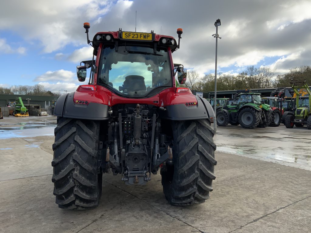 Valtra T195 ACTIVE Tractor (ST21562)