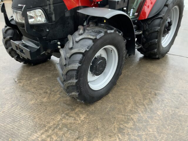 Case 120C Tractor (ST25156)