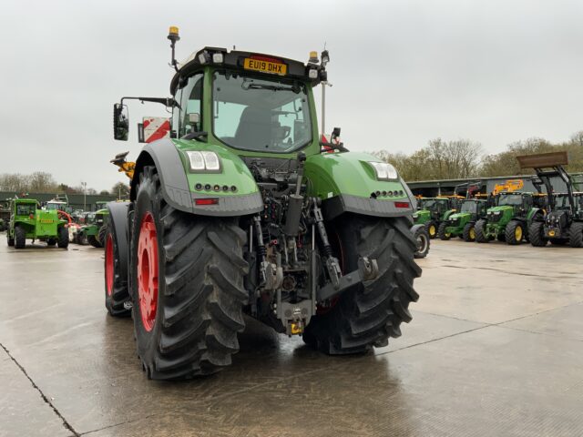 Fendt 1050 Profi+ Tractor (ST25206)
