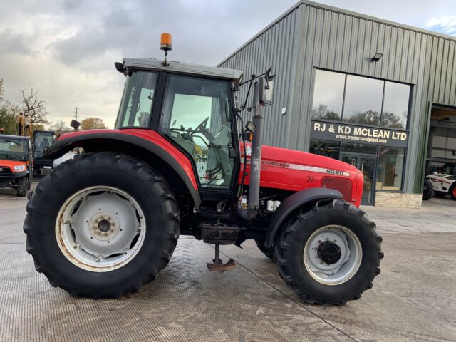 Massey Ferguson 8220 Xtra Power Control Tractor (ST24304)