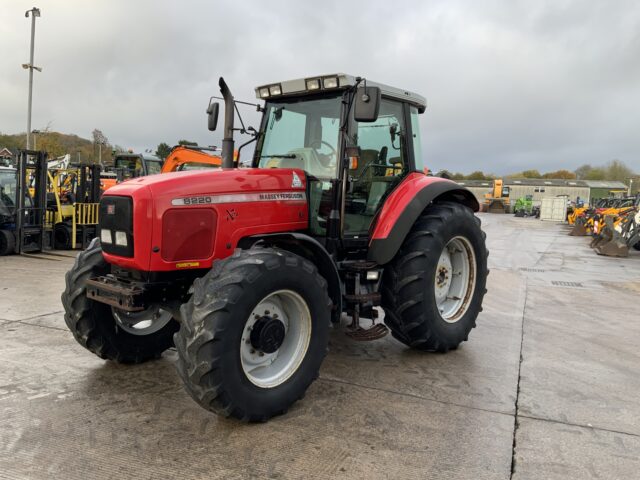 Massey Ferguson 8220 Xtra Power Control Tractor (ST24304)