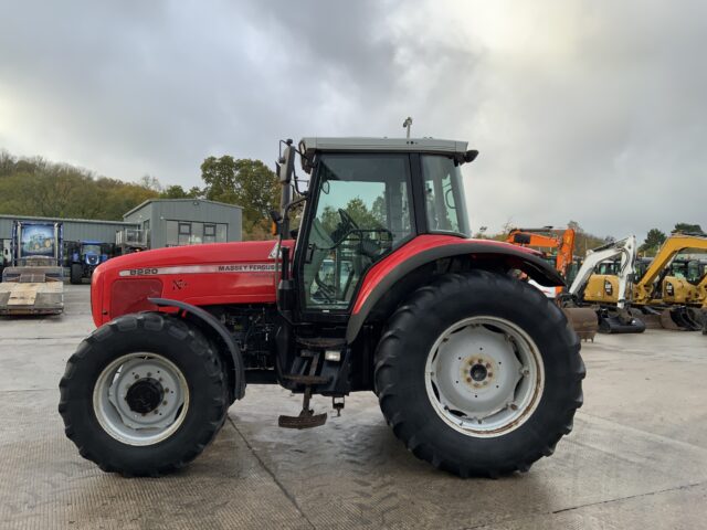 Massey Ferguson 8220 Xtra Power Control Tractor (ST24304)
