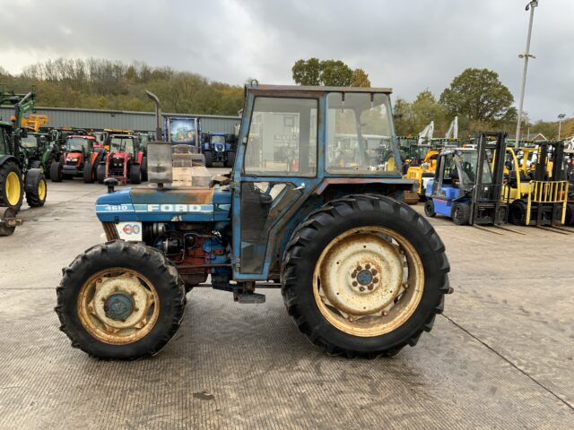 Ford 4610 4WD Tractor (ST24904)