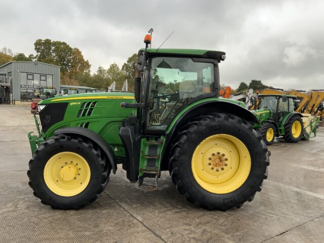John Deere 6190R Tractor (ST24931)