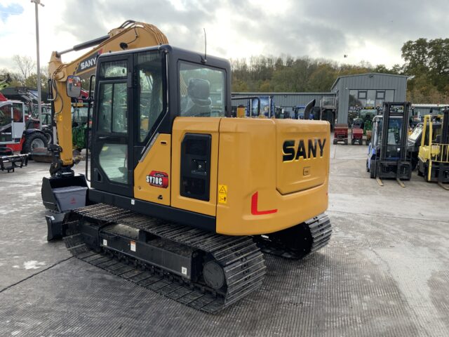Sany SY70C Digger (ST25095)