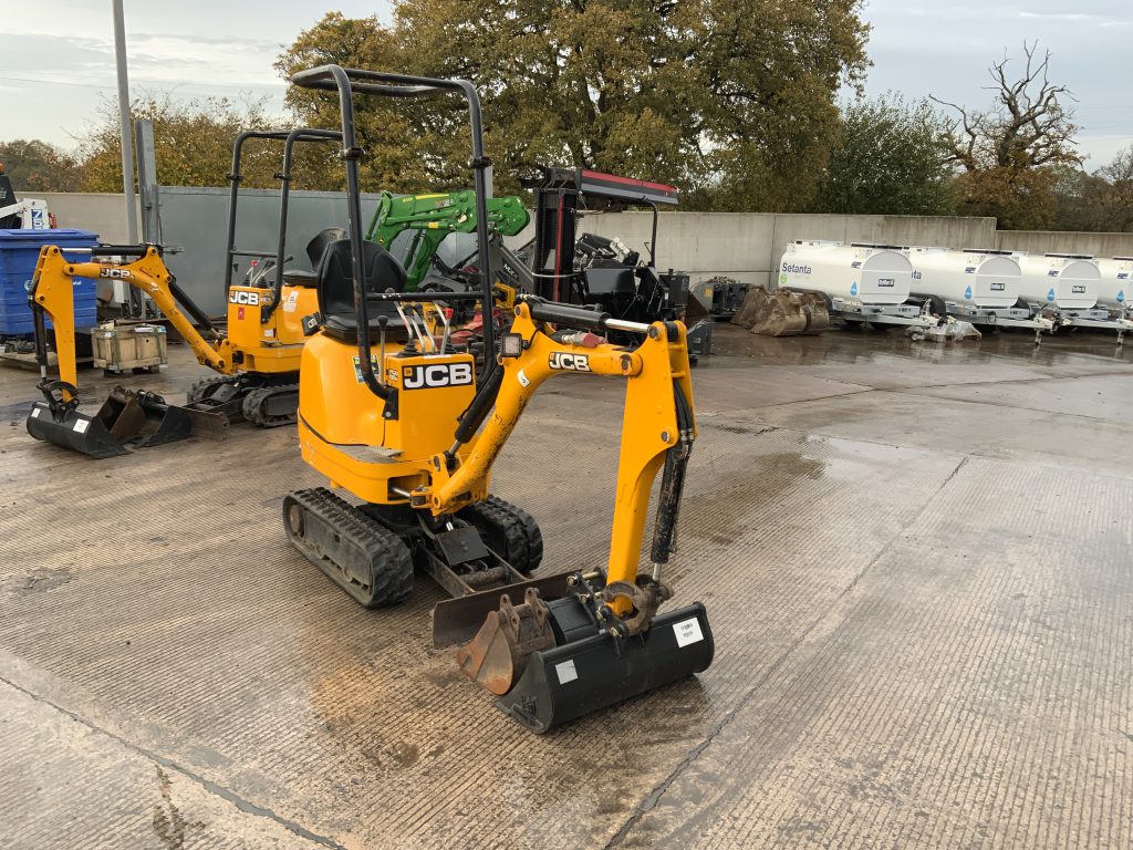 JCB 8008 Micro Digger (ST24188)