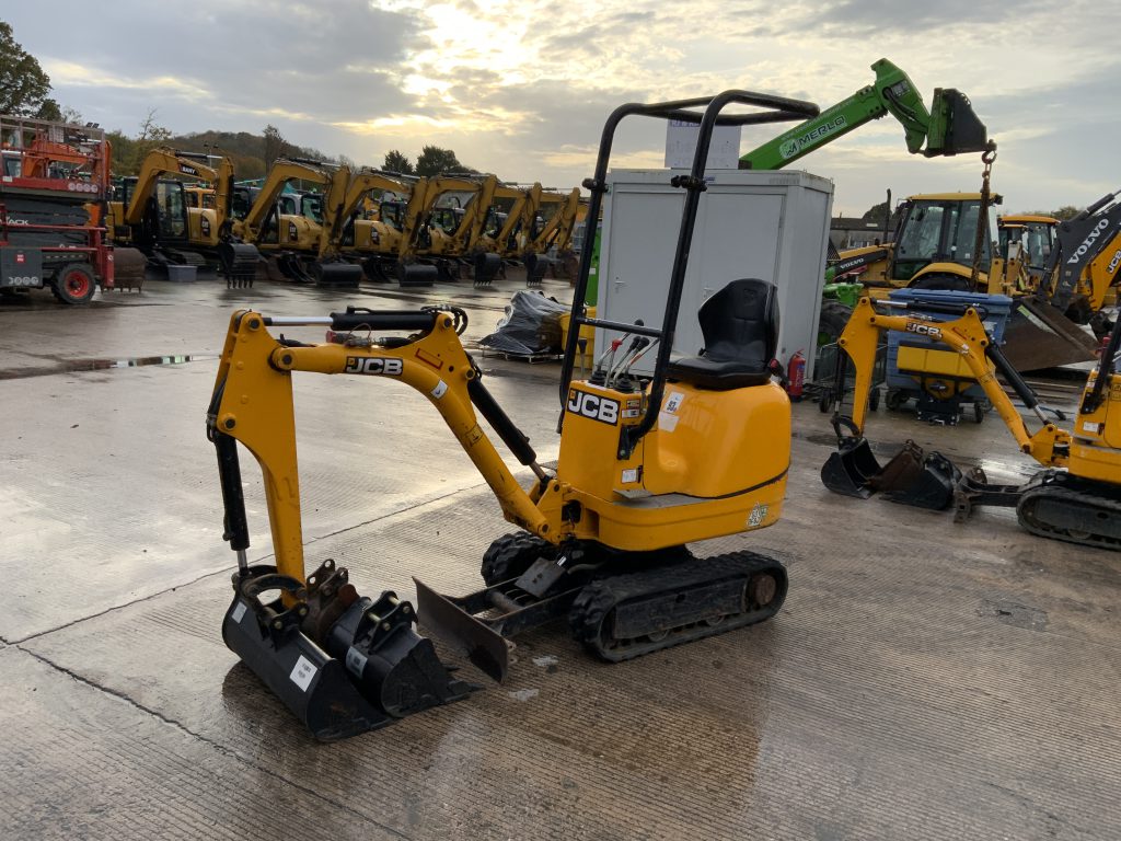 JCB 8008 Micro Digger (ST24188)