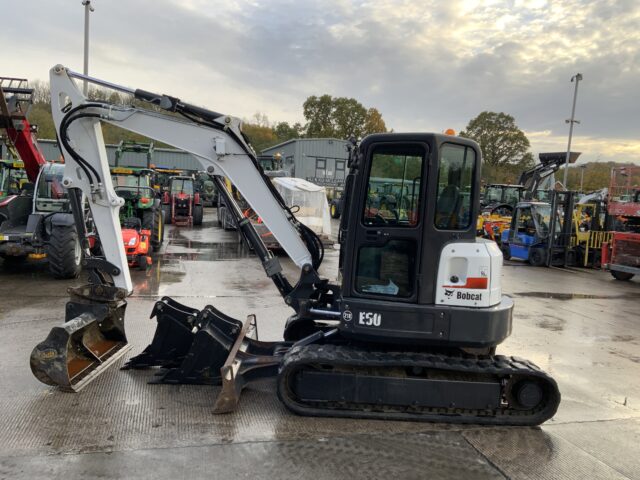 Bobcat E50 Digger (ST24797)