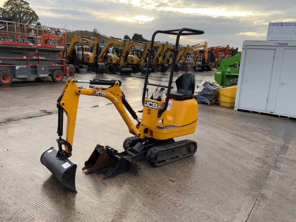 JCB 8008 Micro Digger (ST24193)