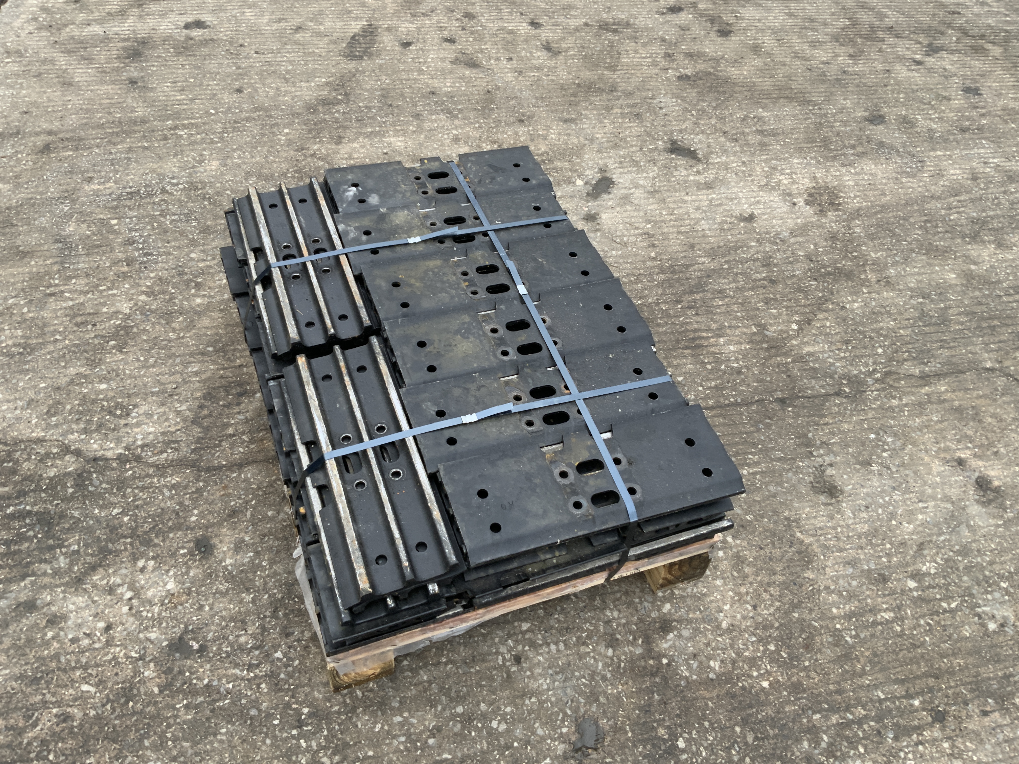 78x 450mm Steel Tracks