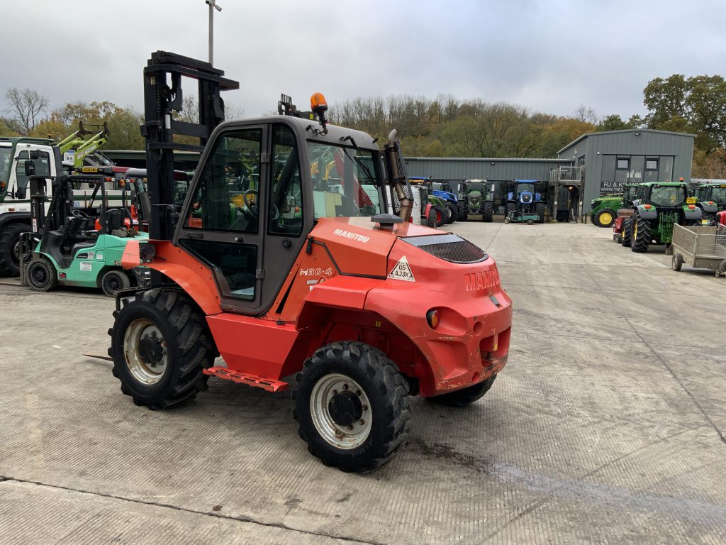 Manitou M30-4 Rough Terrain Fork Lift (ST24958)