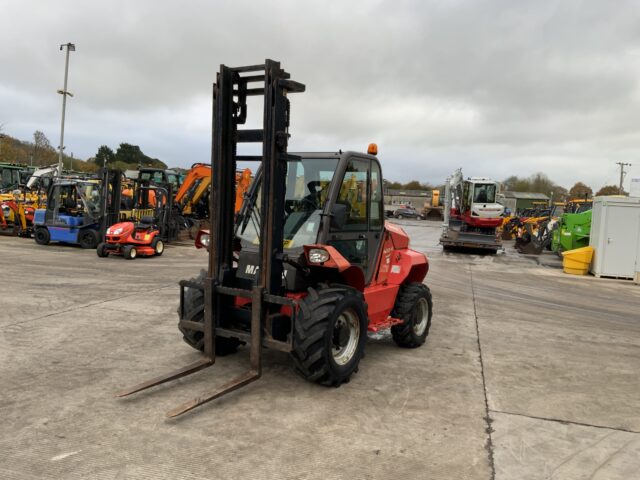 Manitou M30-4 Rough Terrain Fork Lift (ST24958)