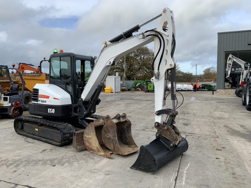 Bobcat E50 Digger (ST25097)