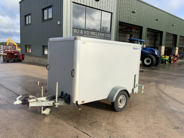Indespension Single Axle Box Trailer (ST25333)