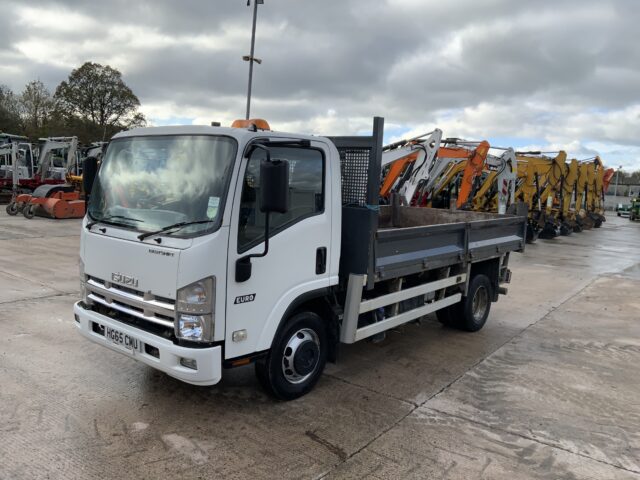 Isuzu N75.150 Easy shift Tipper Lorry (ST25151)