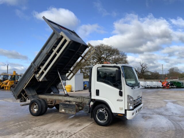 Isuzu N75.150 Easy shift Tipper Lorry (ST25151)