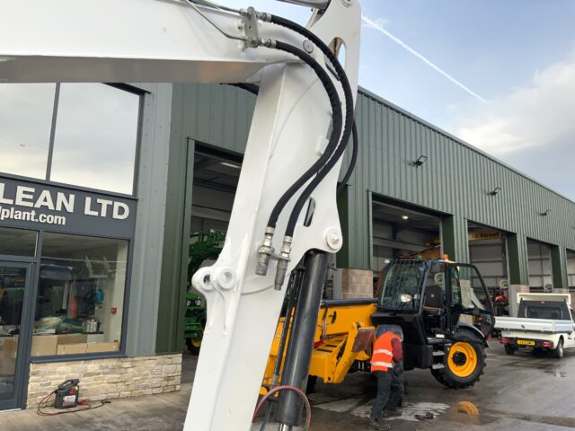 Bobcat E50 Digger (ST24797)