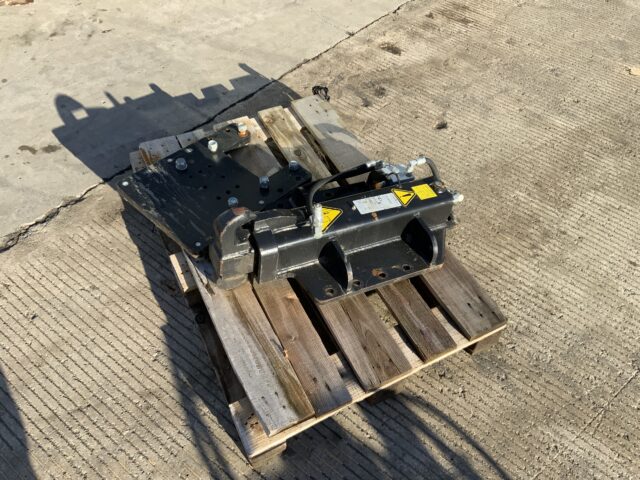 Bennet Pick up Hitch to Suite Merlo