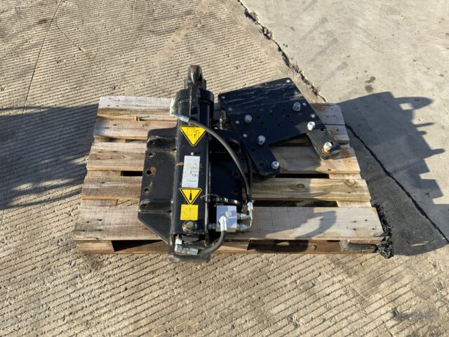 Bennet Pick up Hitch to Suite Merlo