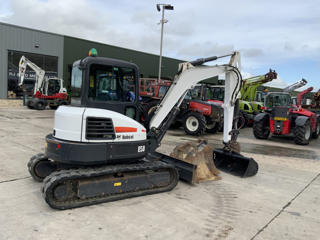 Bobcat E50 Digger (ST25097)