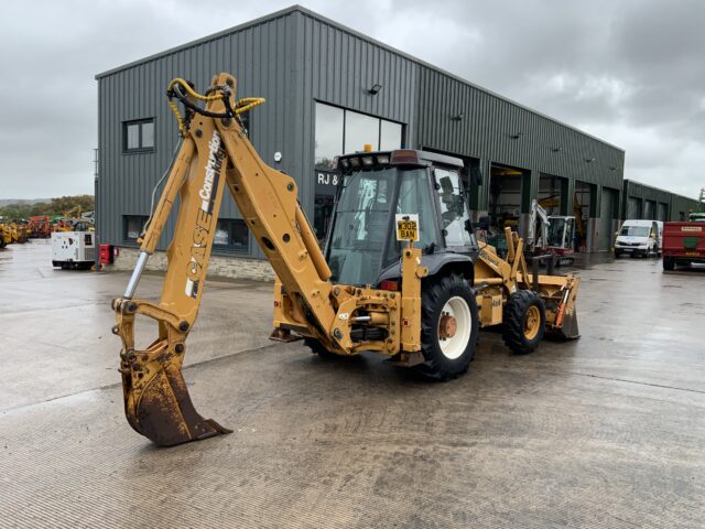 Case 580 Super Le Wheeled Digger (ST24787)