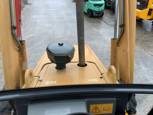 Case 580 Super Le Wheeled Digger (ST24787)