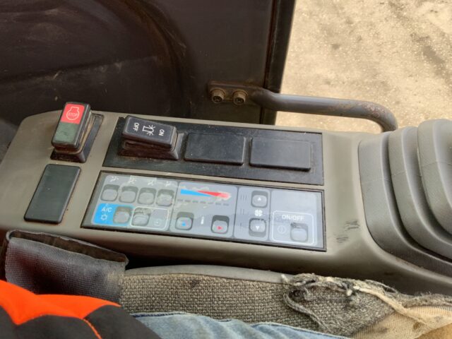 Case CX135 SR Digger (ST25134)